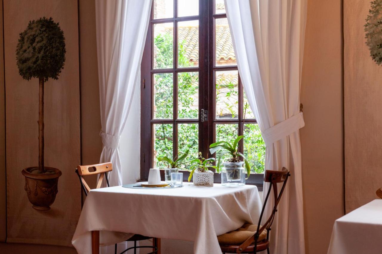 La Vieille Demeure Hotel Torreilles Bagian luar foto