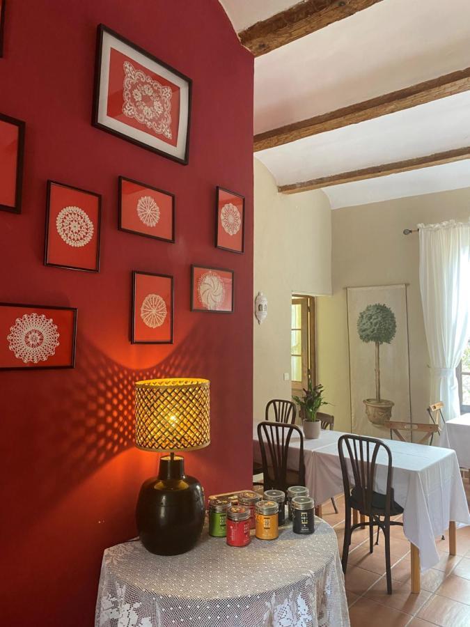 La Vieille Demeure Hotel Torreilles Bagian luar foto