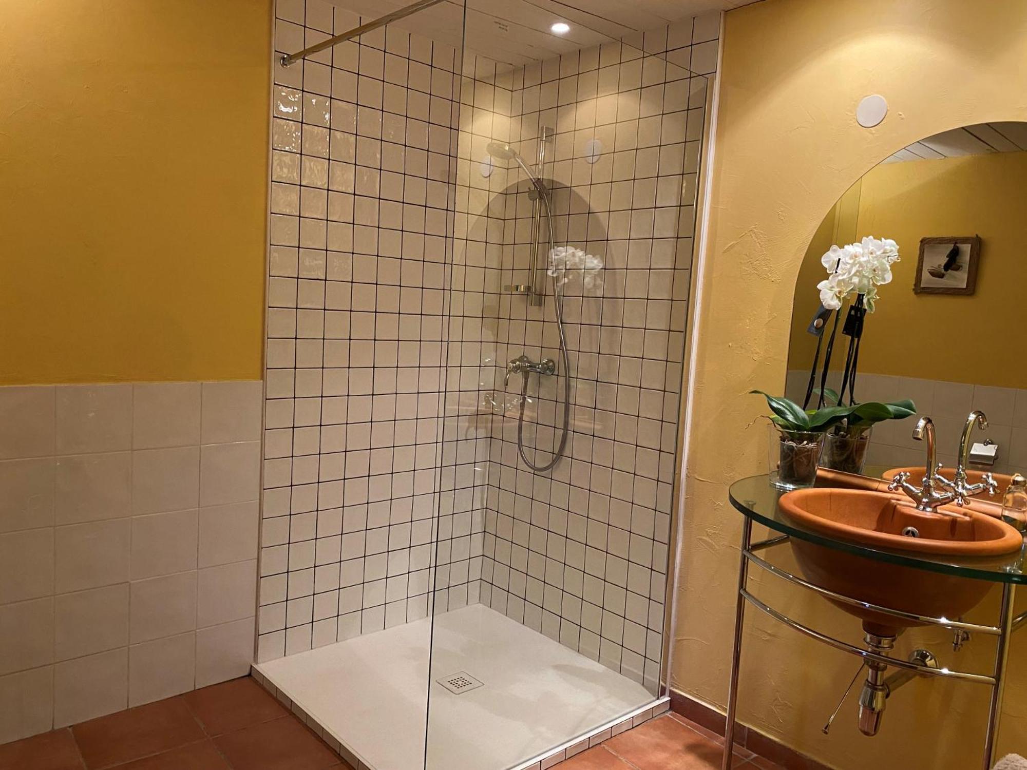 La Vieille Demeure Hotel Torreilles Bagian luar foto