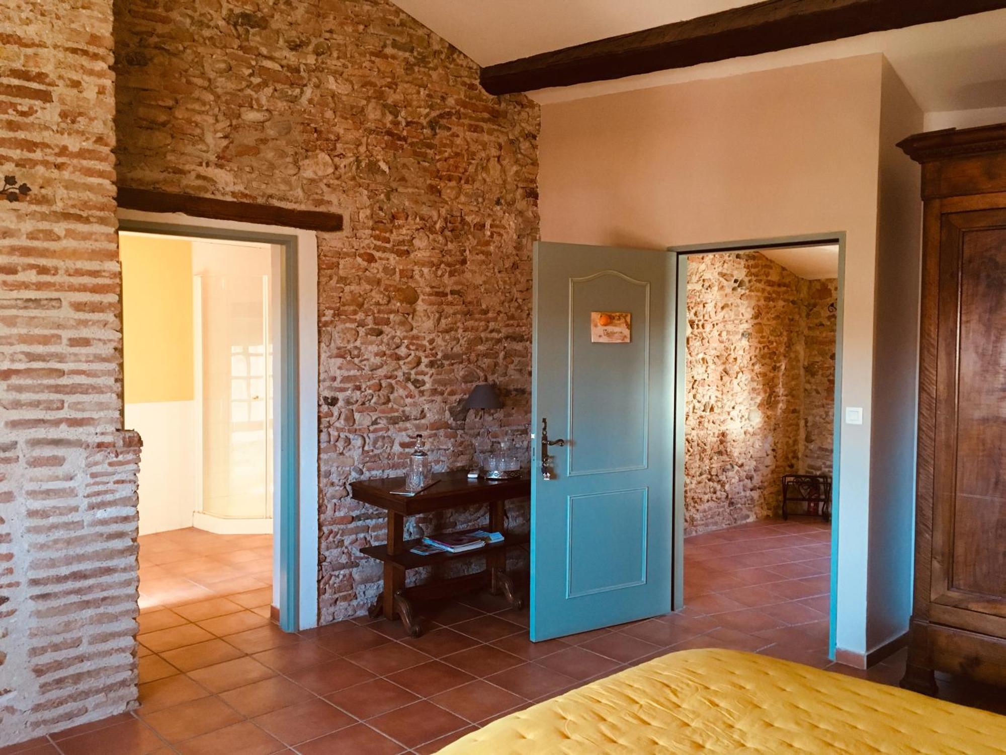 La Vieille Demeure Hotel Torreilles Bagian luar foto