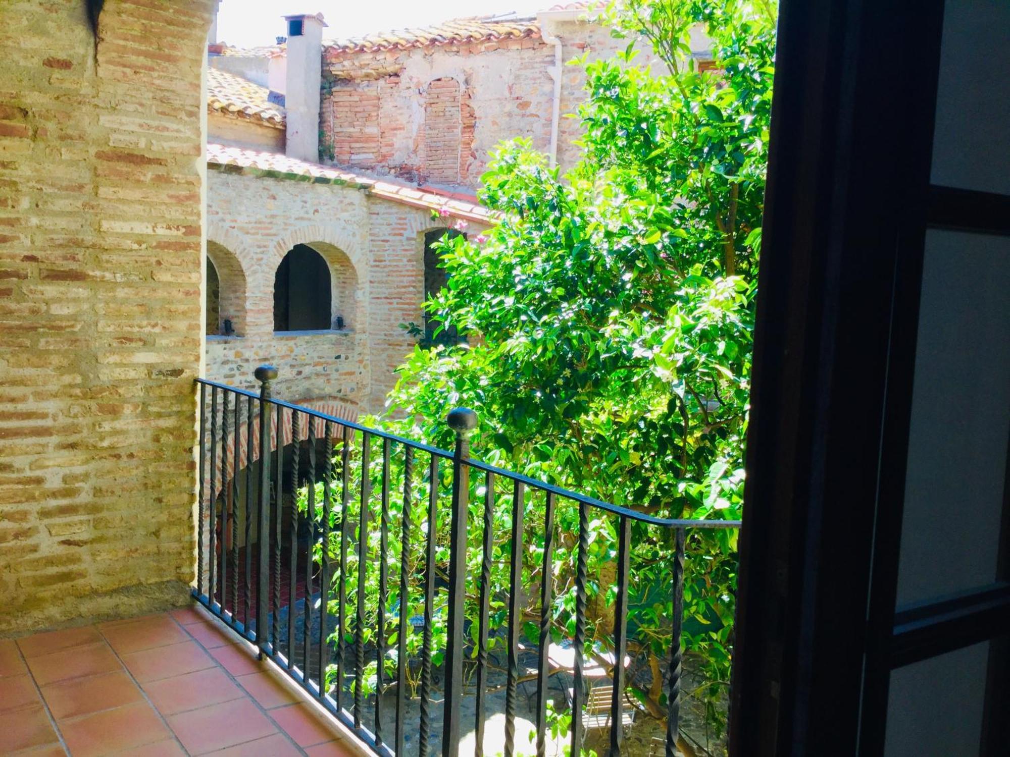 La Vieille Demeure Hotel Torreilles Bagian luar foto