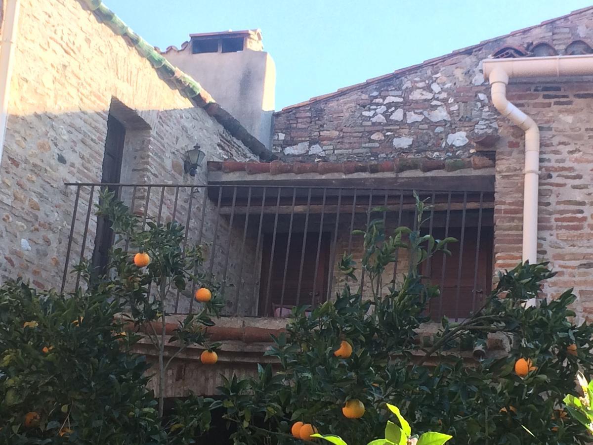 La Vieille Demeure Hotel Torreilles Bagian luar foto