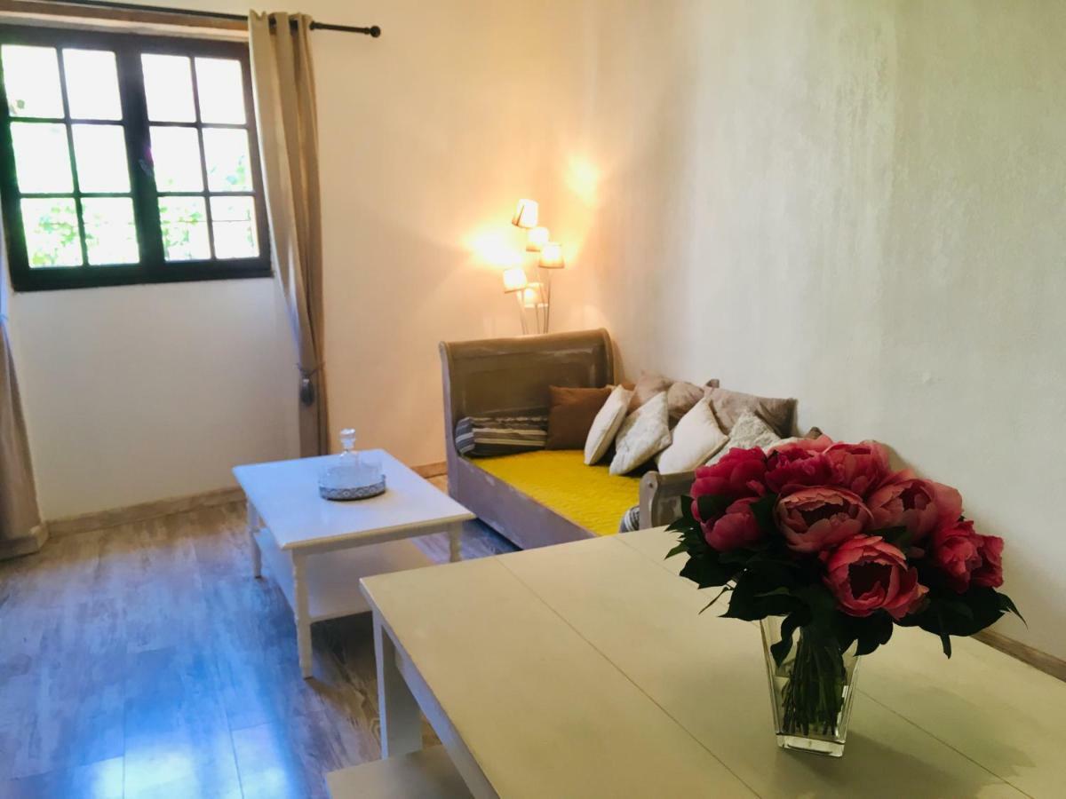 La Vieille Demeure Hotel Torreilles Bagian luar foto