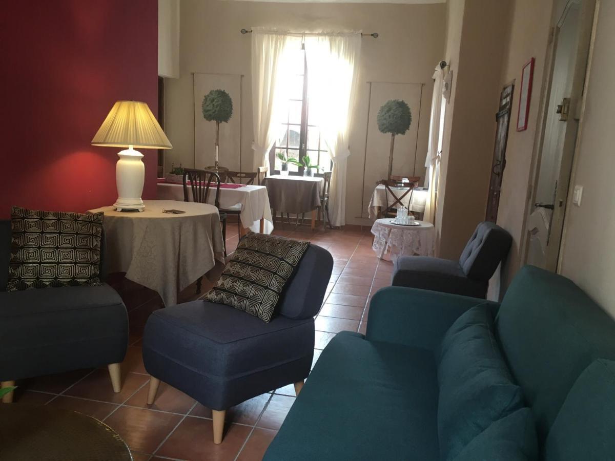 La Vieille Demeure Hotel Torreilles Bagian luar foto